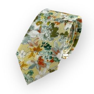Men’s Yellow Watercolor Style Floral Necktie, Slim 2.5” Width Tie